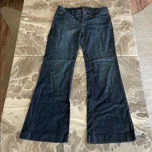 Trouser leg jeans